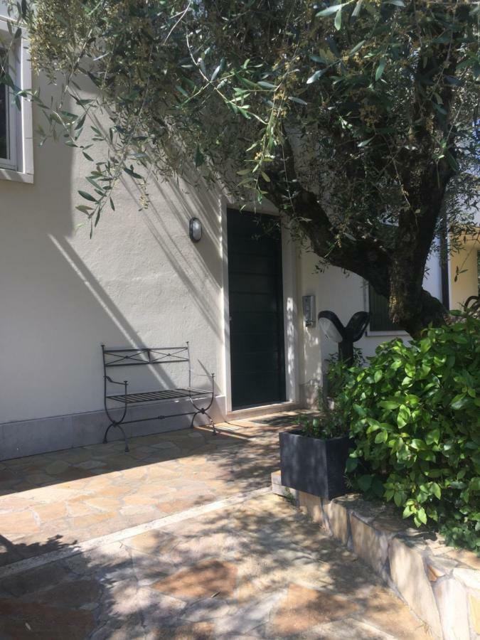Villarobinia Lazise Exterior foto